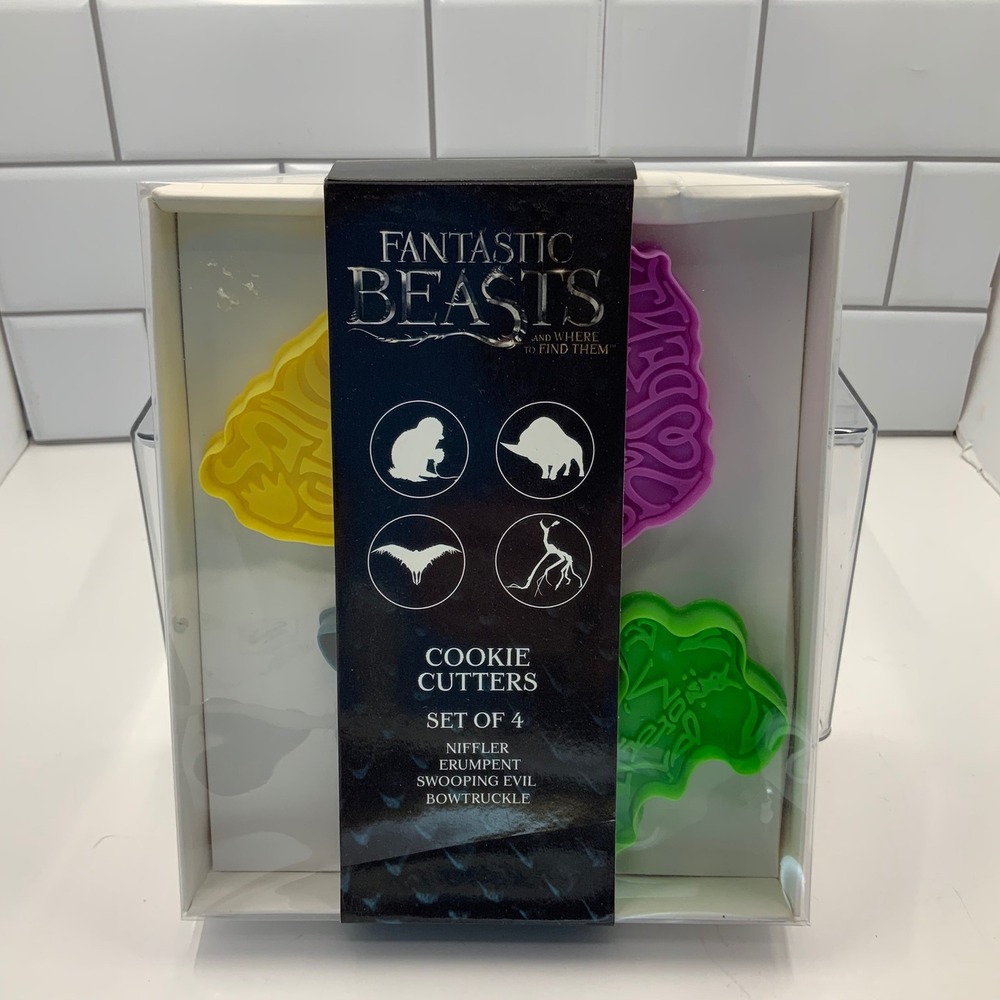 Loot Crate Fantastic Beasts Plastic Cookie Cutters 3.5in Set of 4 NIB